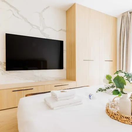 Magnificent - 3br-6p - Europe *